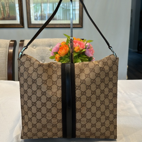 Authentic Gucci shoulder bag - Picture 2 of 15